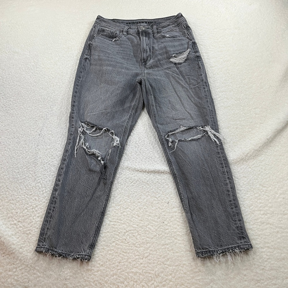 American Eagle Jeans Womens 6 Short Gray Mom Jean Real Good Distressed Frayed